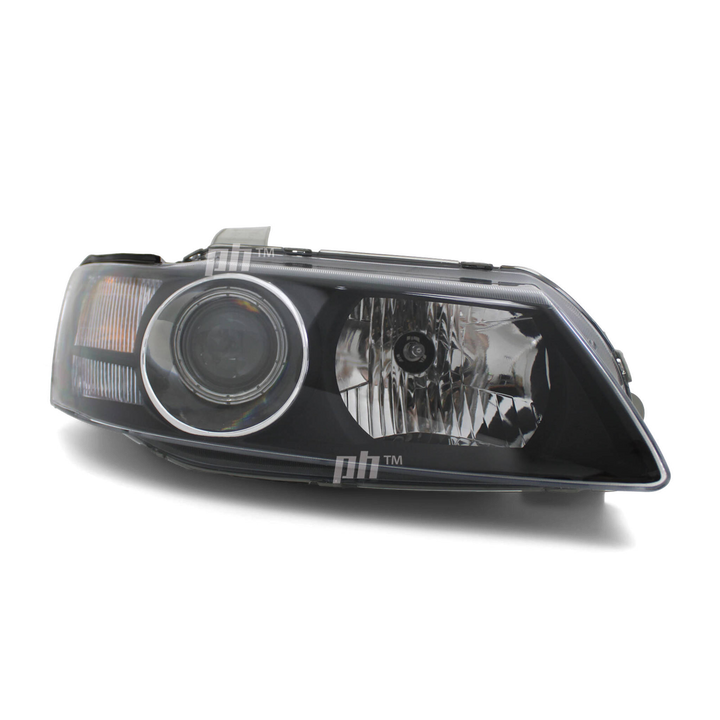 Headlight Black Projector RIGHT fits Holden Commodore VY Calais HSV 2002 - 2004