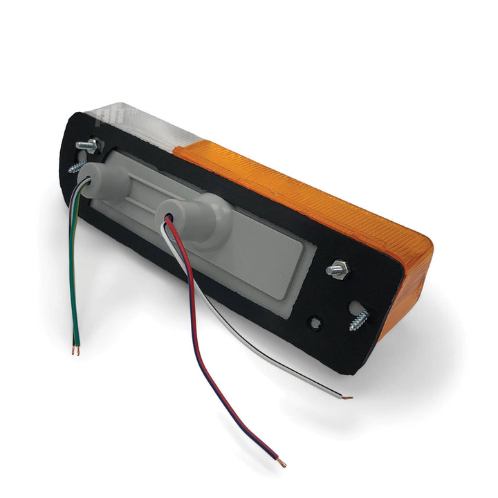 Front Apron Indicator Park Light LEFT Fits Datsun 1200 Ute Sedan 1978 - 1985