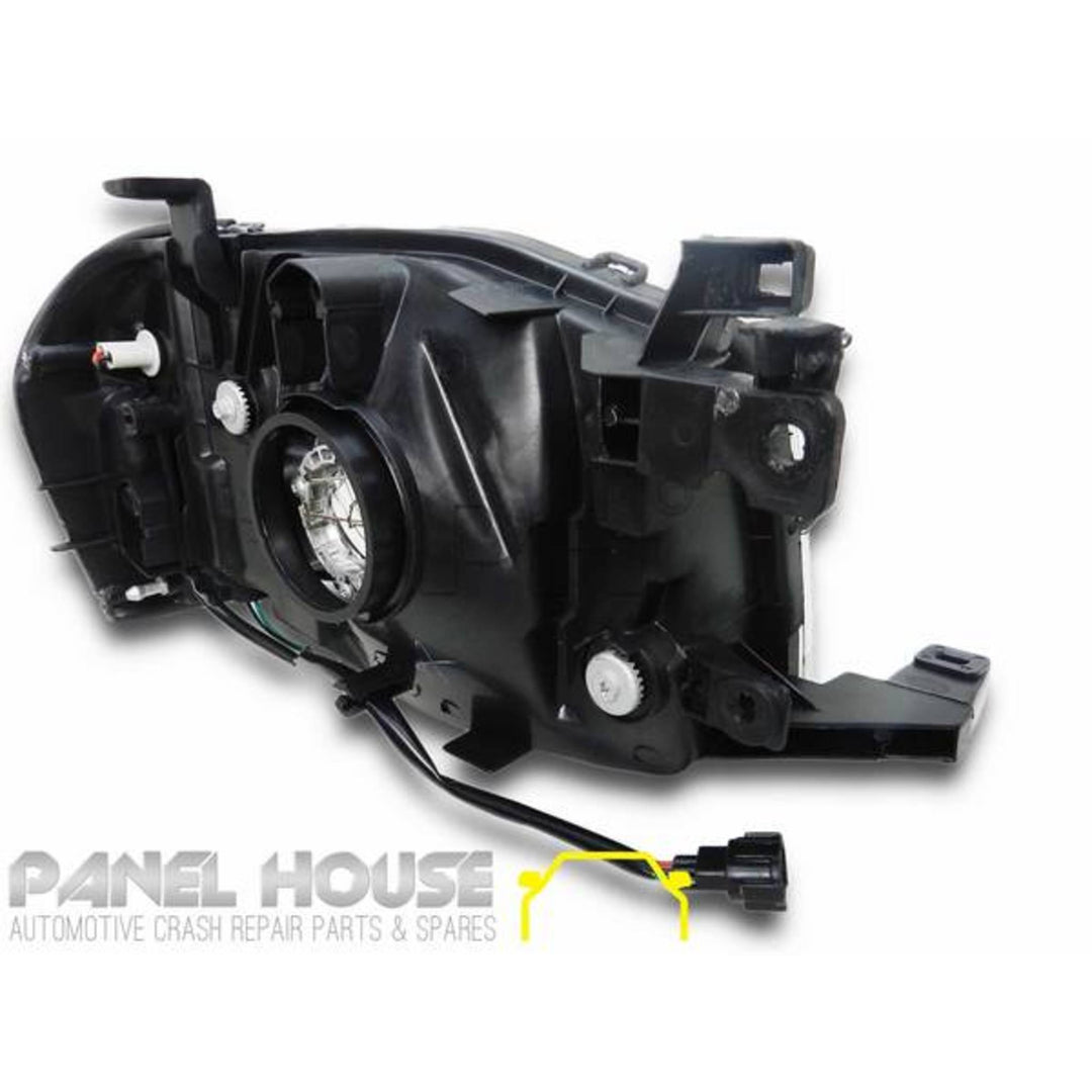 Headlight LEFT Fits Nissan Navara D22 2001 - 2014