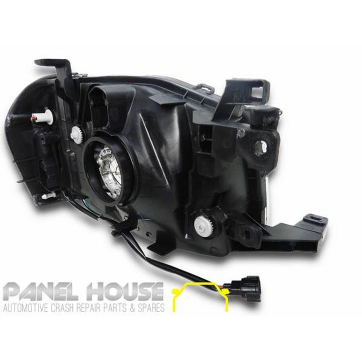 Headlight LEFT Fits Nissan Navara D22 2001 - 2014