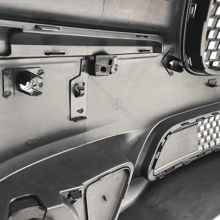 SRT Look Front Bumper Bar & Grill Set Fits Chrysler 300C 2011 - 2016