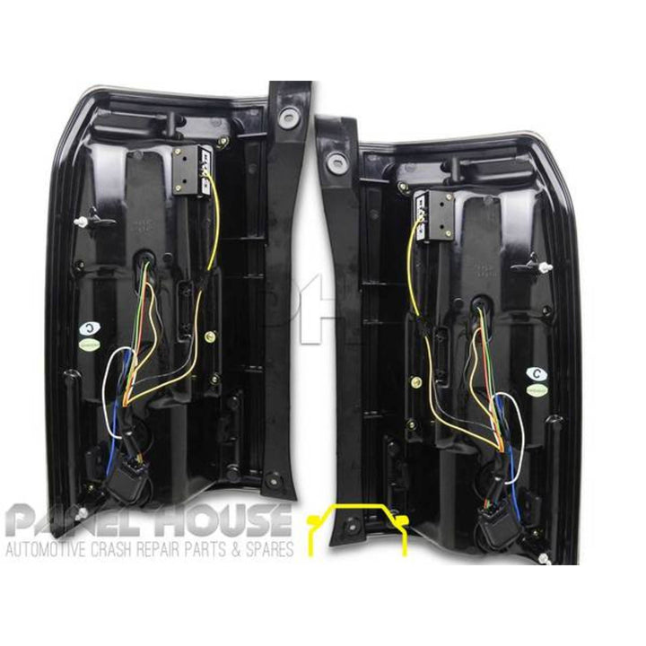 Upgrade Black LED Tail Lights PAIR Fits Land Rover Discovery 2005 - 2009