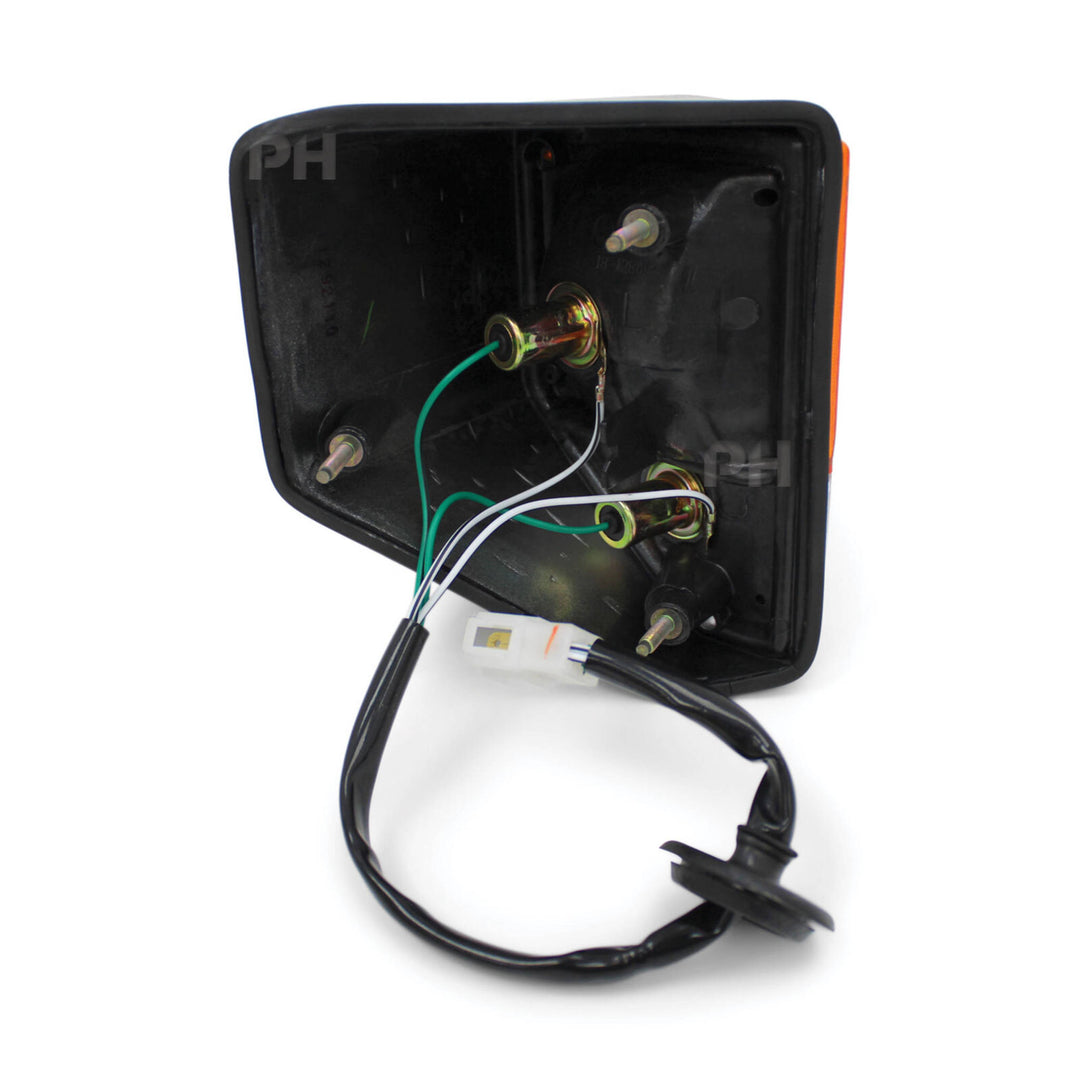 Corner Light Black Surround LEFT Fits Toyota Landcruiser 70 75 Series 1985 - 1999