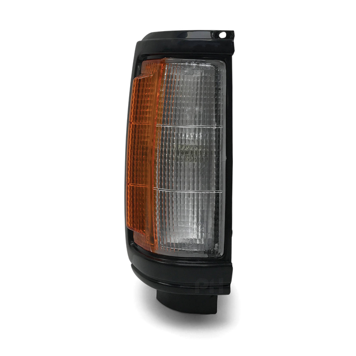 Corner Indicator Park Light RIGHT Fits Mitsubishi Triton ME-MJ 1986 - 1996