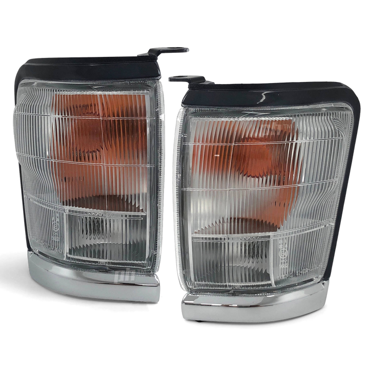 Corner Indicator Park Lights Chrome PAIR Fits Toyota Hilux SR5 4WD 1997 - 2001