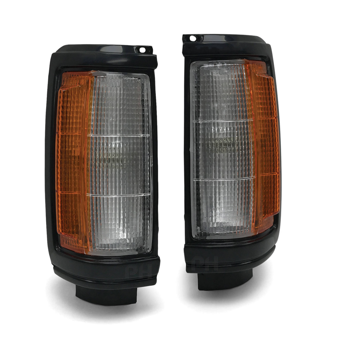 Corner Indicator Park Lights PAIR Fits Mitsubishi Triton ME-MJ 1986 - 1996