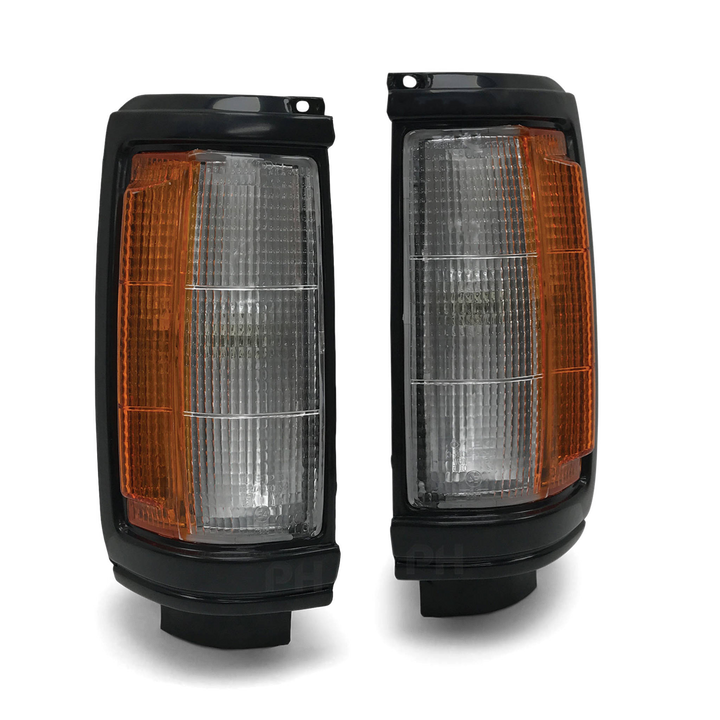 Corner Indicator Park Lights PAIR Fits Mitsubishi Triton ME-MJ 1986 - 1996