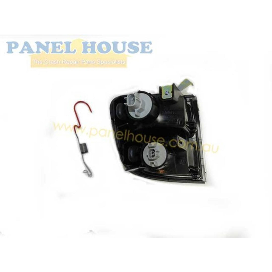 Corner Indicator Park Light LEFT Fits Mitsubishi Pajero NL 1997 - 2000