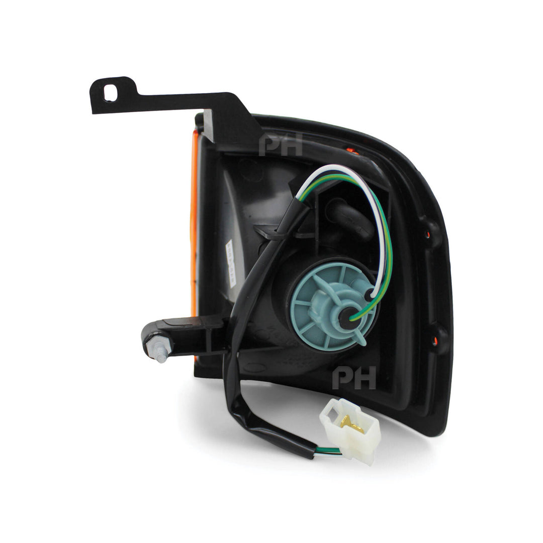 Corner Indicator Light RIGHT fits Ford Courier PE Ute 1999 - 2002