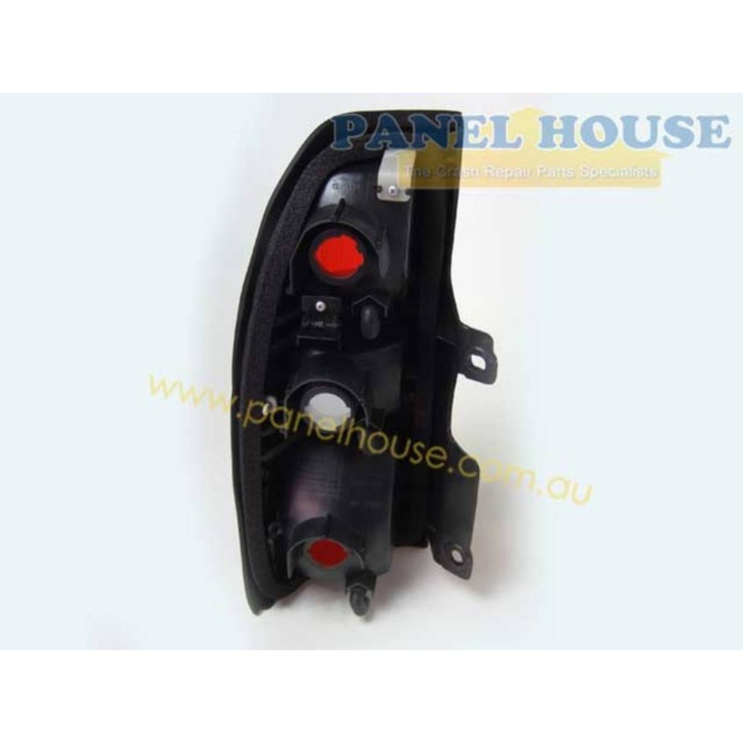 Tail Light RIGHT Fits Toyota Landcruiser Prado 1996 - 1999
