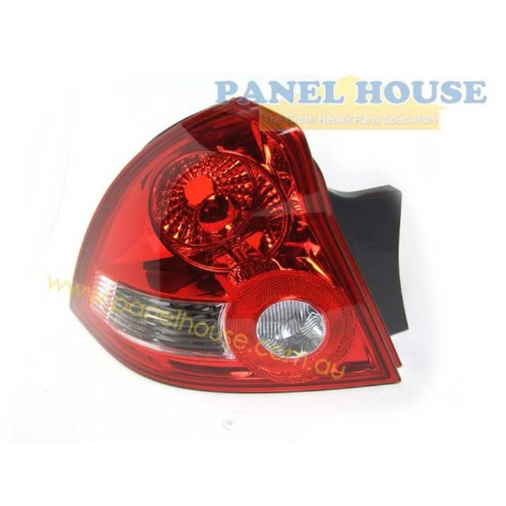 Tail Light RIGHT fits Holden Commodore VY Sedan 2002 - 2004