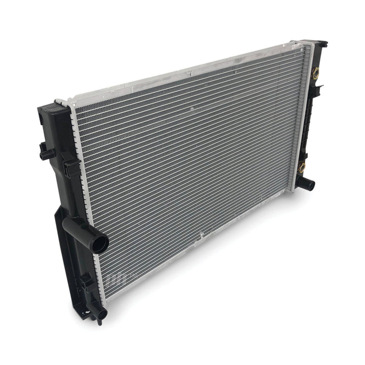 Radiator fits Holden Commodore VZ 3.6L 6 Cylinder 2004 - 2006 Sedan Ute Wagon