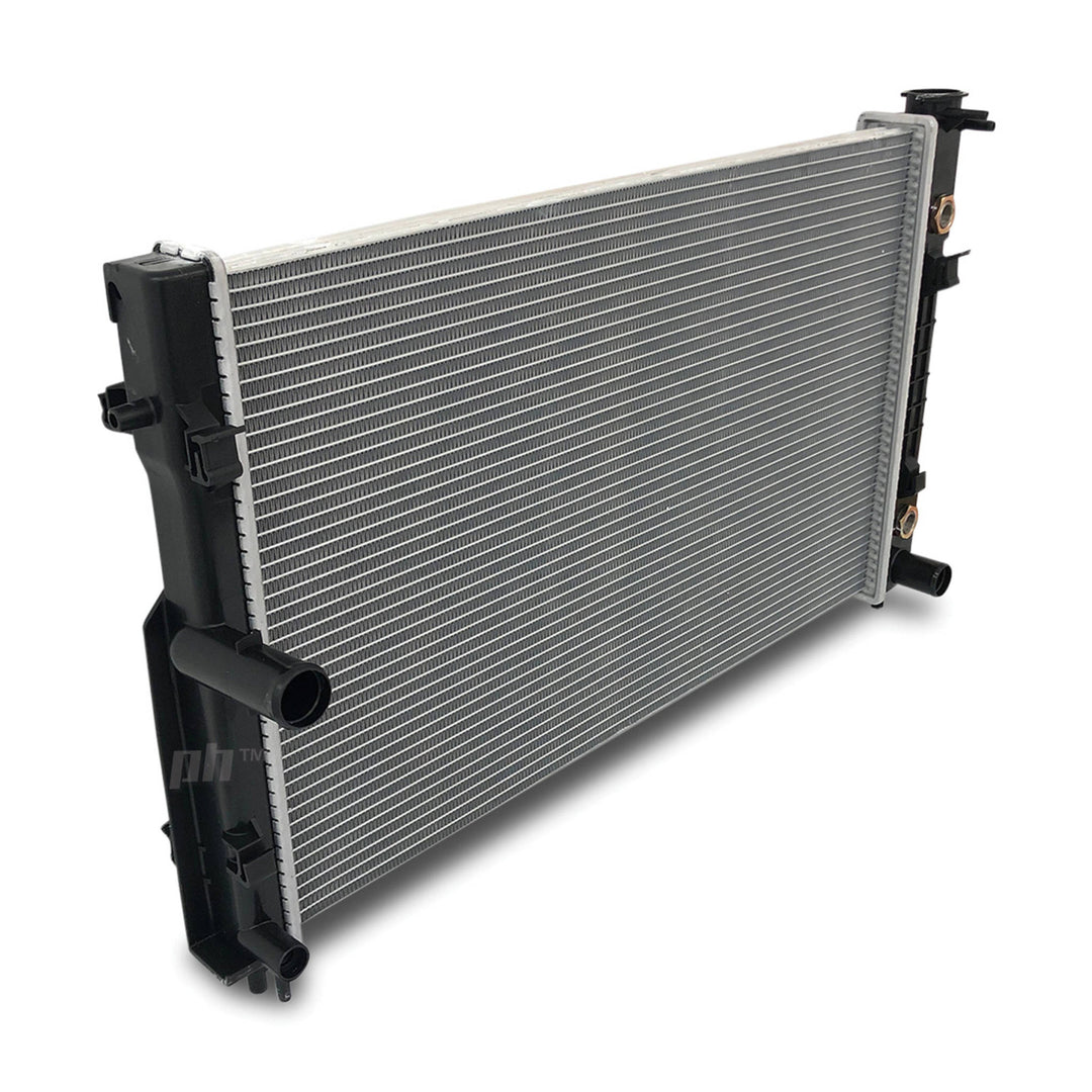 Radiator fits Holden Commodore VZ V8 5.7L 6.0L 2004 - 2006 Sedan Ute Wagon