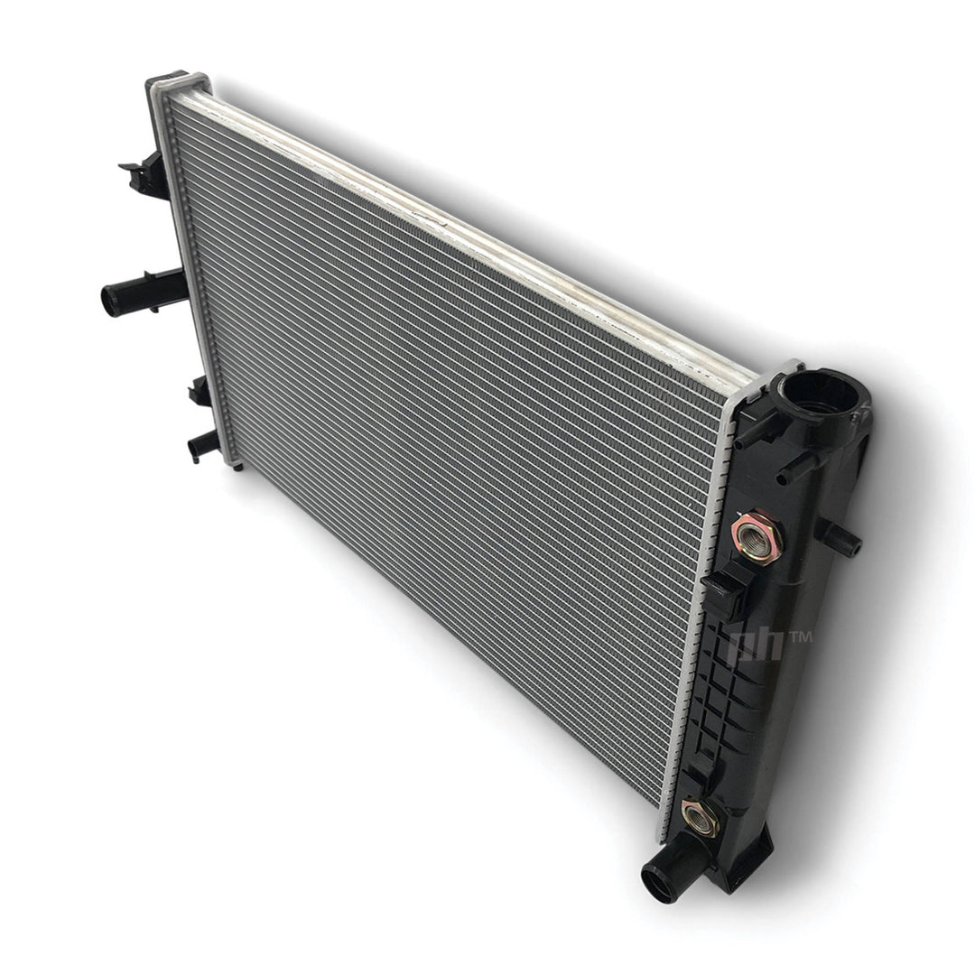 Radiator fits Holden Commodore VZ V8 5.7L 6.0L 2004 - 2006 Sedan Ute Wagon