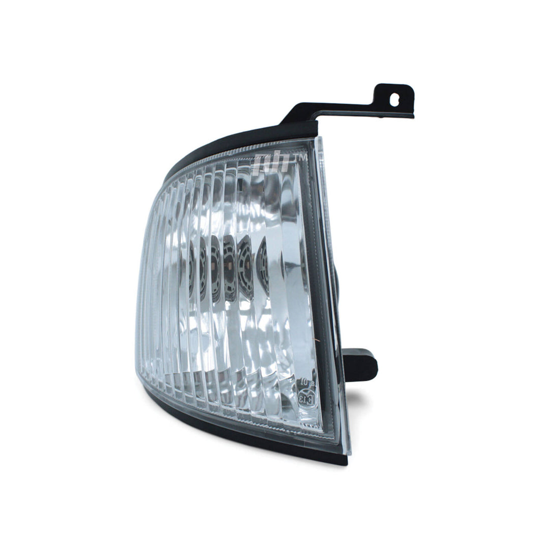 Corner Indicator Light RIGHT fits Mazda Bravo B-Series B2500 B2600 2002 - 2006