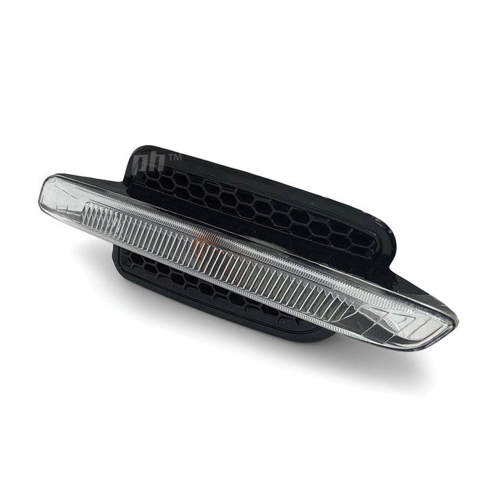 Indicator Guard Repeater Light Flasher & Bulb RIGHT fits Holden Commodore VE