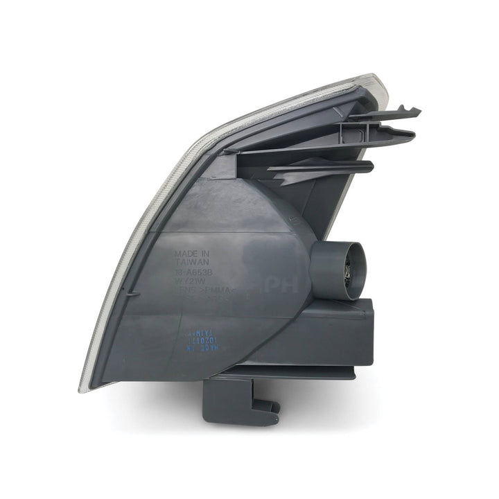 Corner Indicator Light RIGHT Fits Nissan Xtrail T30 2001 - 2007