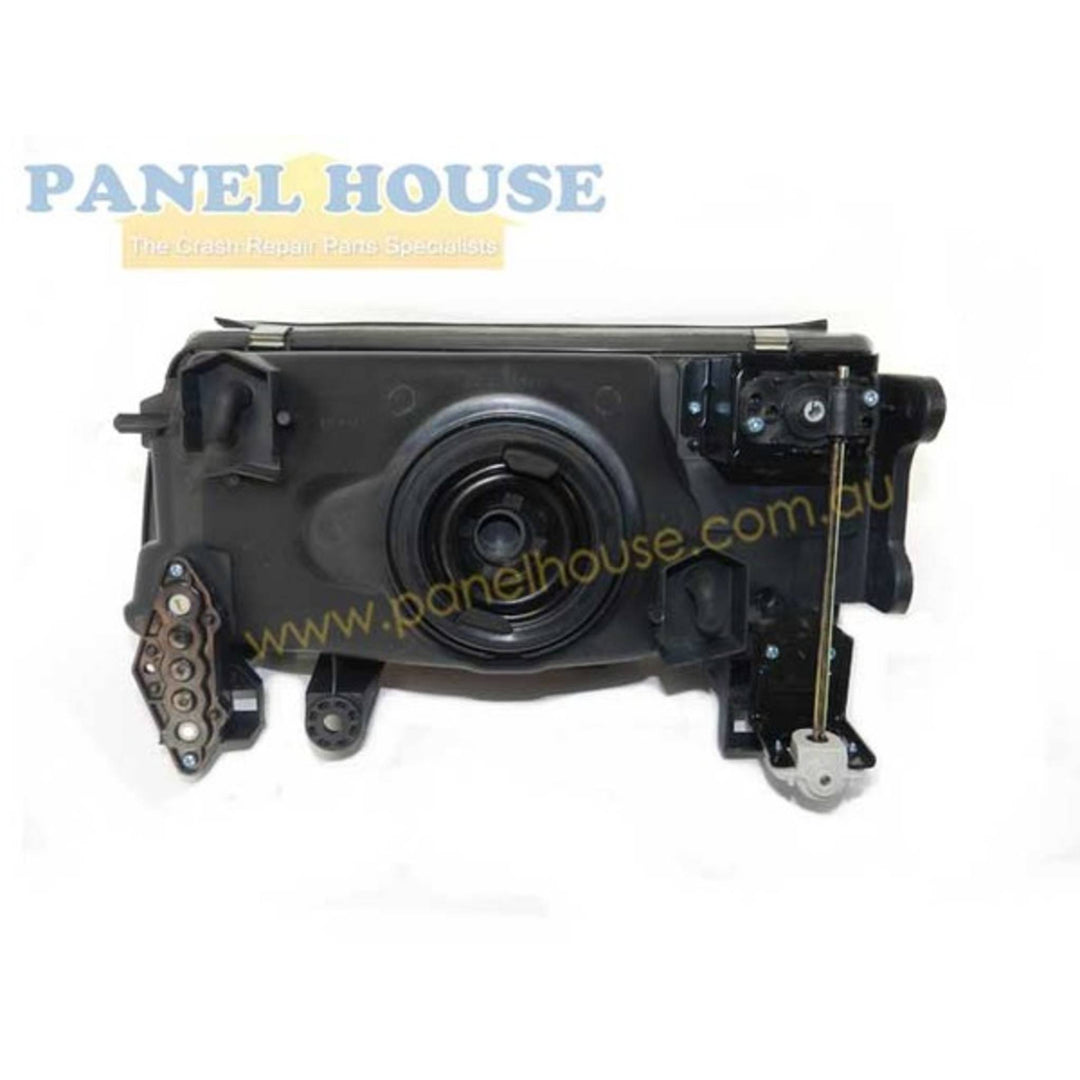 Headlight RIGHT fits Mitsubishi L300 SJ Express Van 2000 - 2010