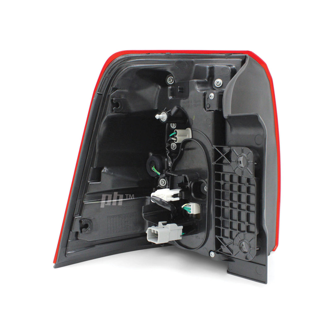 Tail Light RIGHT Fits Toyota Landcruiser 200 Series 2012 - 2015 VX GXL Sahara