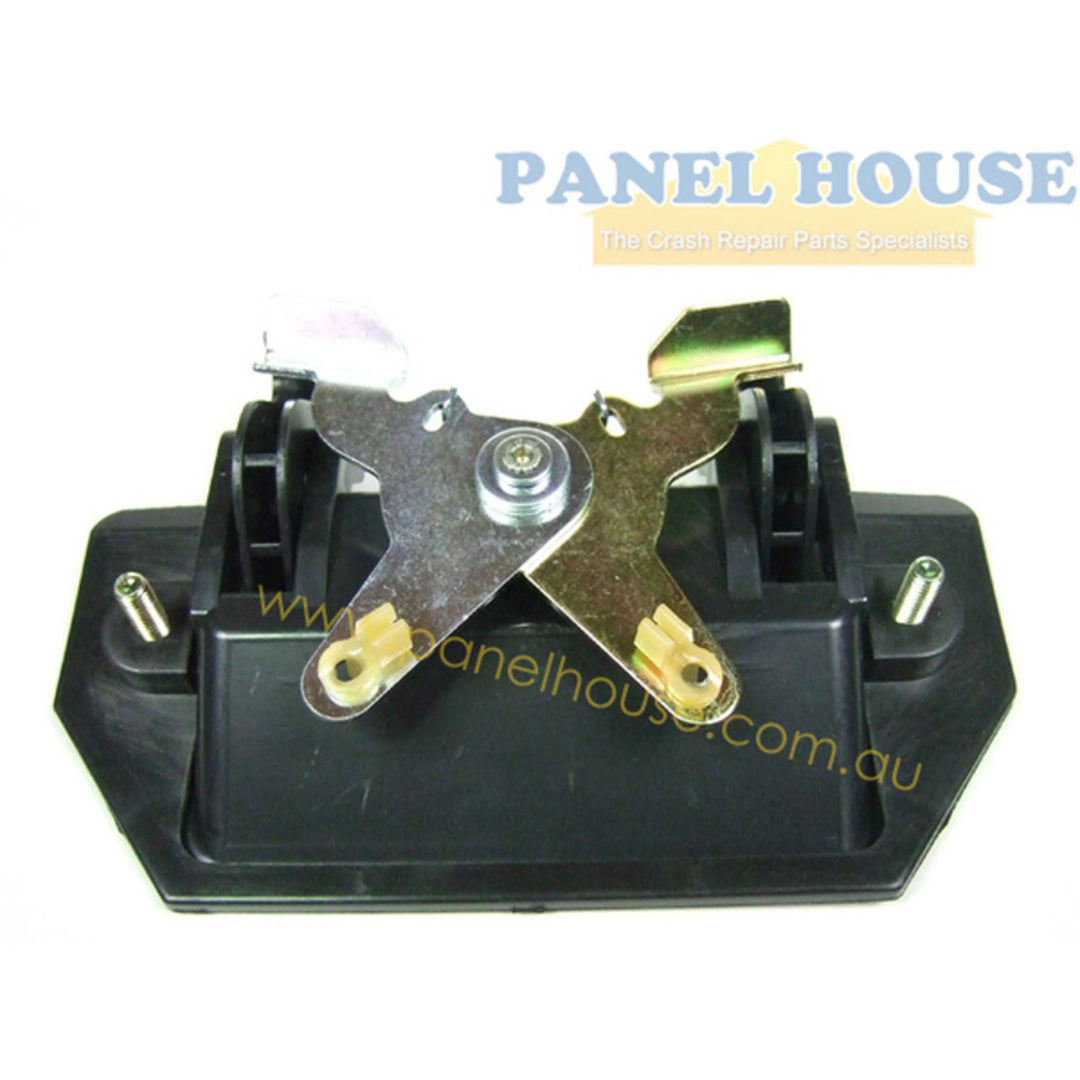 Tail Gate Handle Fits Nissan Navara D21 1986 - 2997