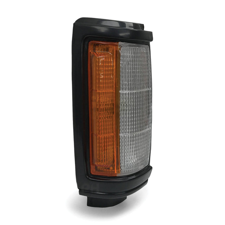 Corner Indicator Park Light RIGHT Fits Mitsubishi Triton ME-MJ 1986 - 1996