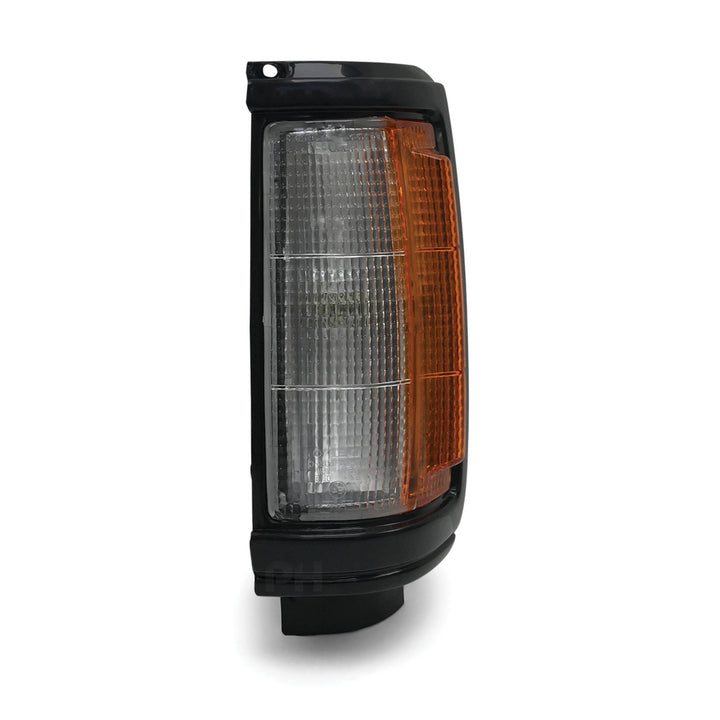 Corner Indicator Park Light LEFT Fits Mitsubishi Triton ME-MJ 1986 - 1996 LH