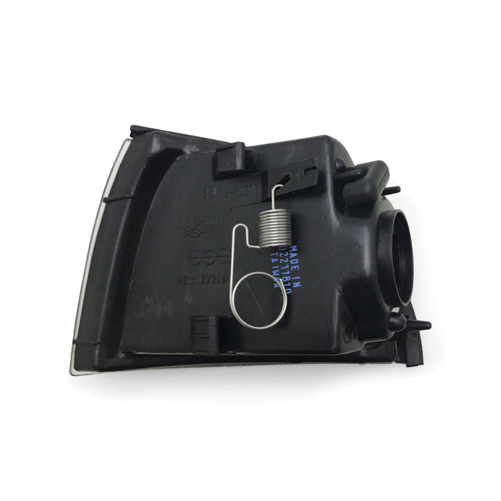 Indicator Corner Light RIGHT fits Mitsubishi Magna TE TF TH TJ