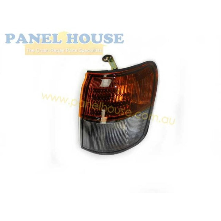 Corner Indicator Lights PAIR fits Mitsubishi Pajero NH-NK 91-97 Pair 1xLH 1xRH