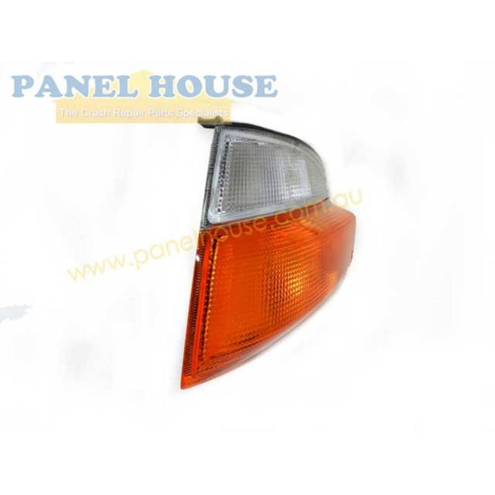 Corner Indicator Light PAIR Fits Toyota Hiace SBV Van 1995-2003 RH+LH