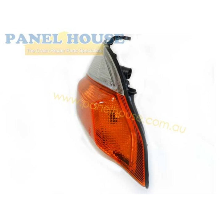 Corner Indicator Light PAIR Fits Toyota Hiace SBV Van 1995-2003 RH+LH