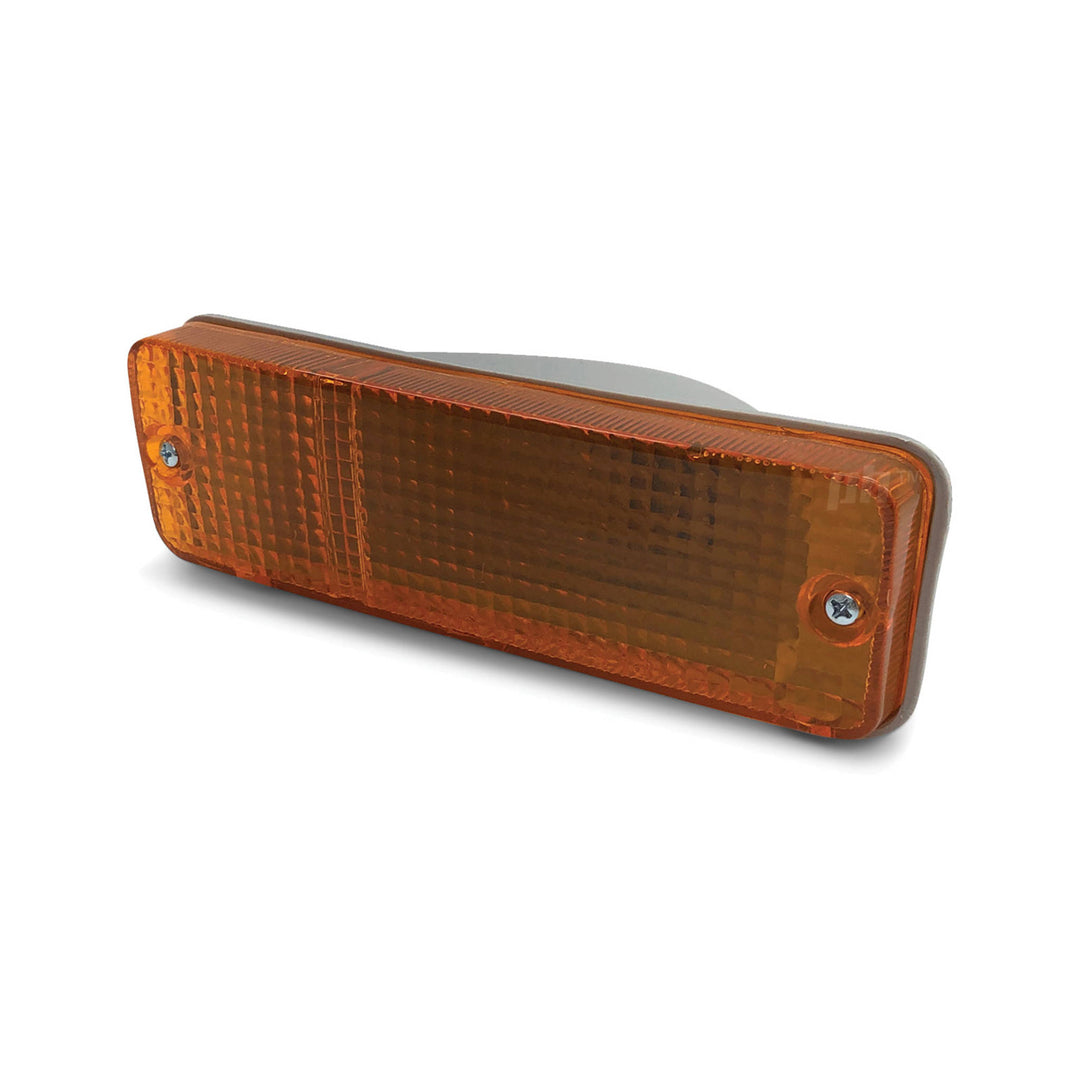 Front Bumper Indicator Light LEFT Fits Toyota Hilux Ute 2WD 4WD 1983 - 1988