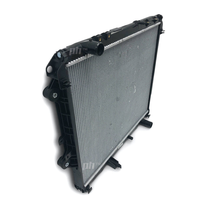 Radiator Manual 2.4L 2.8L Turbo Diesel Fits Toyota Hilux N80 2015 - 2020