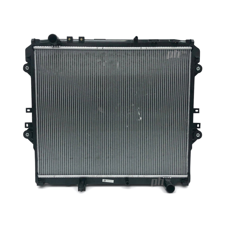 Radiator Manual 2.4L 2.8L Turbo Diesel Fits Toyota Hilux N80 2015 - 2020