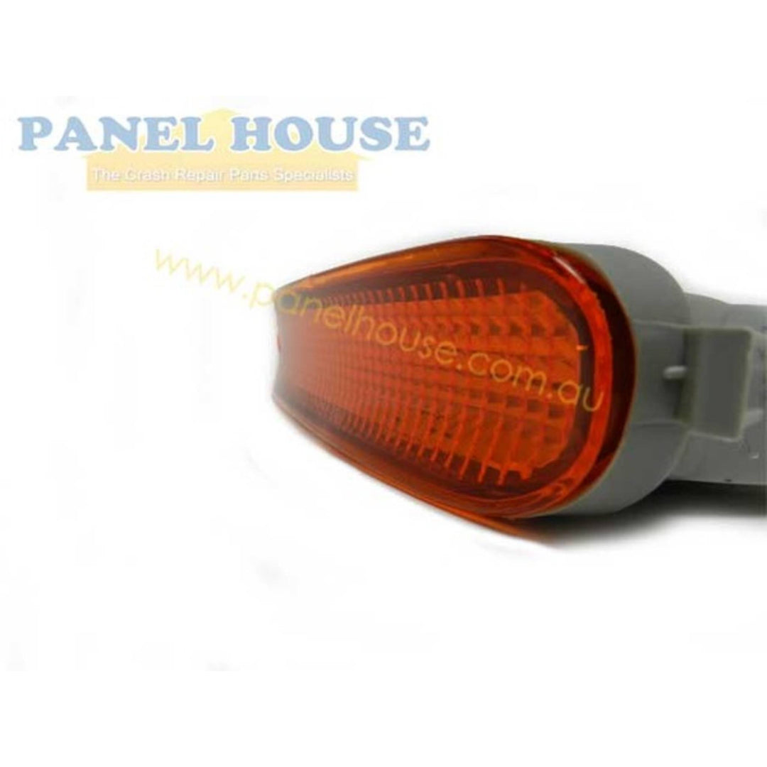 Front Bumper Indicator Light LEFT Amber Fits Toyota RAV4 1994-1998