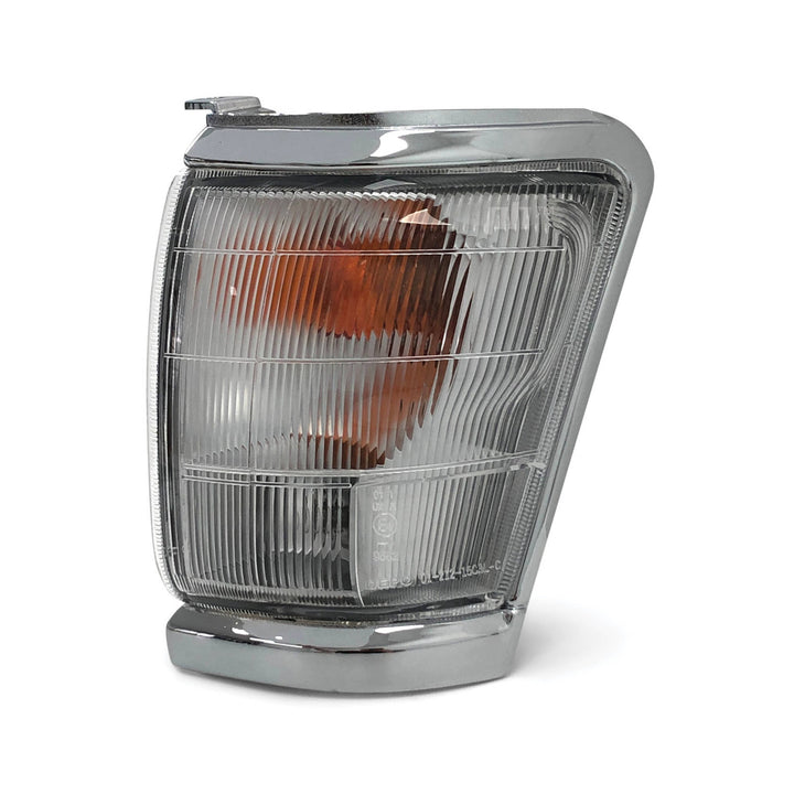 Corner Indicator Park Light Chrome LEFT Fits Toyota Hilux 2WD 1997 - 2001