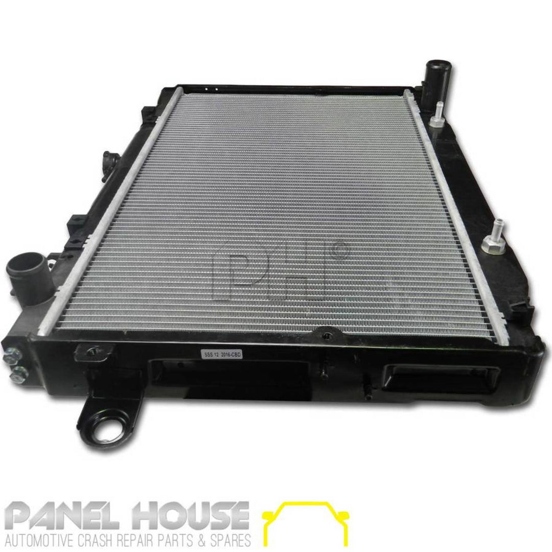 Radiator 6CYL 4.2Lt Diesel 4.5Lt Petrol Fits Toyota Landcruiser 100 Series 98-05