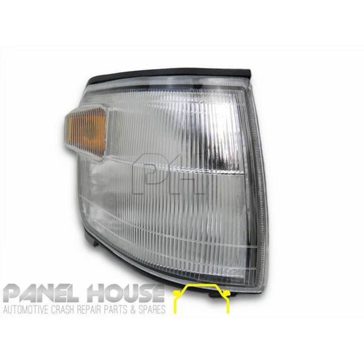 Corner Indicator Park Light LEFT Fits Mitsubishi L300 SJ Express 2000 - 2010