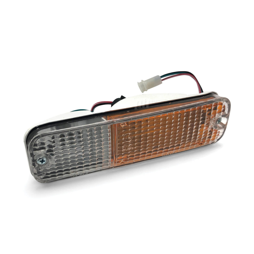 Universal Style Angled Bull Bar Indicator Light RIGHT Fits Nissan Models
