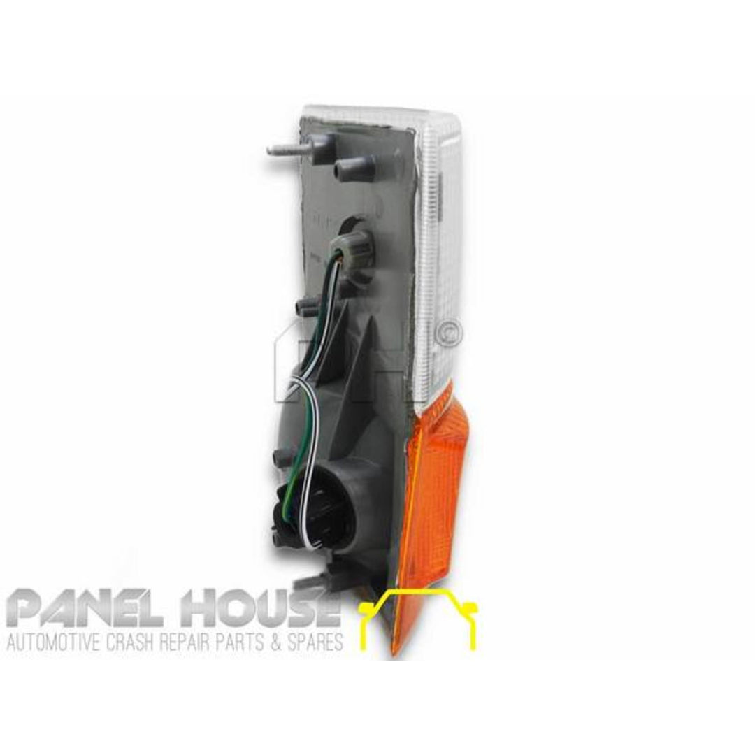 Corner Indicator Park Lights PAIR Fits Toyota Hiace 1983 - 1985