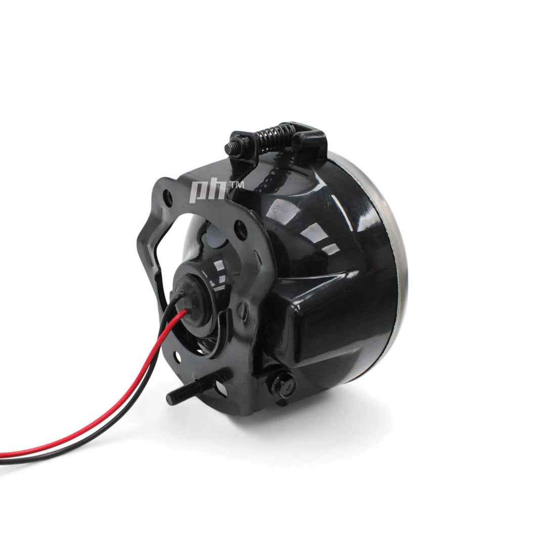 Fog Light RIGHT fits Holden Commodore VZ 2004 - 2006 S SS SV6 SV8