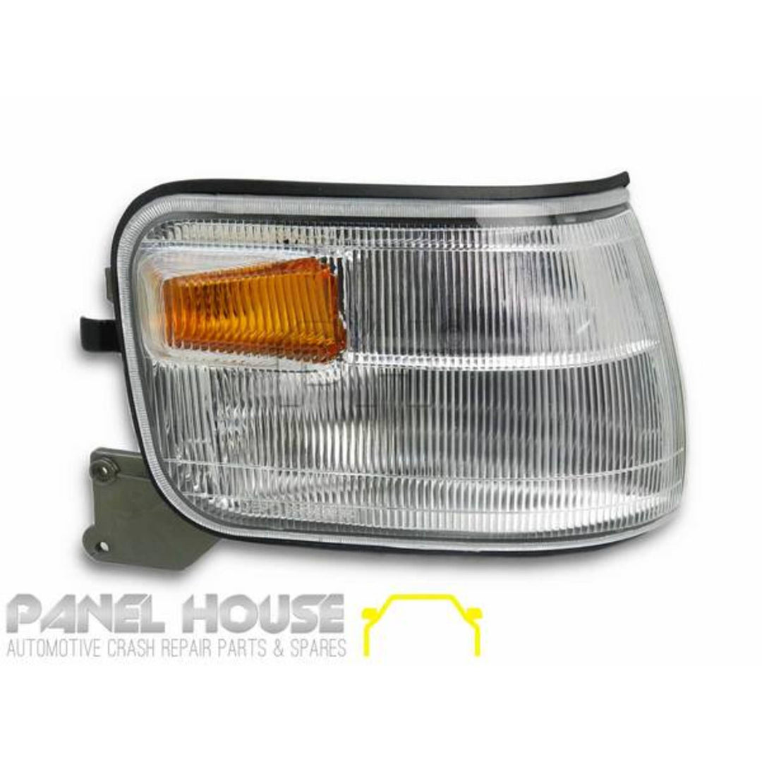 Corner Indicator Park Lights PAIR Fits Mitsubishi L300 SJ Express 2000 - 2010