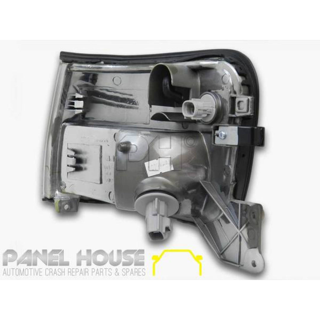Corner Indicator Park Lights PAIR Fits Mitsubishi L300 SJ Express 2000 - 2010