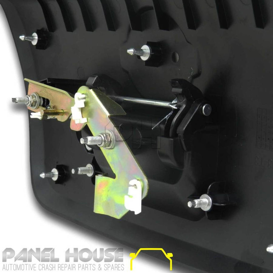 Tailgate Handle Assembly With Key Hole Fits Navara D22 2001 - 2008