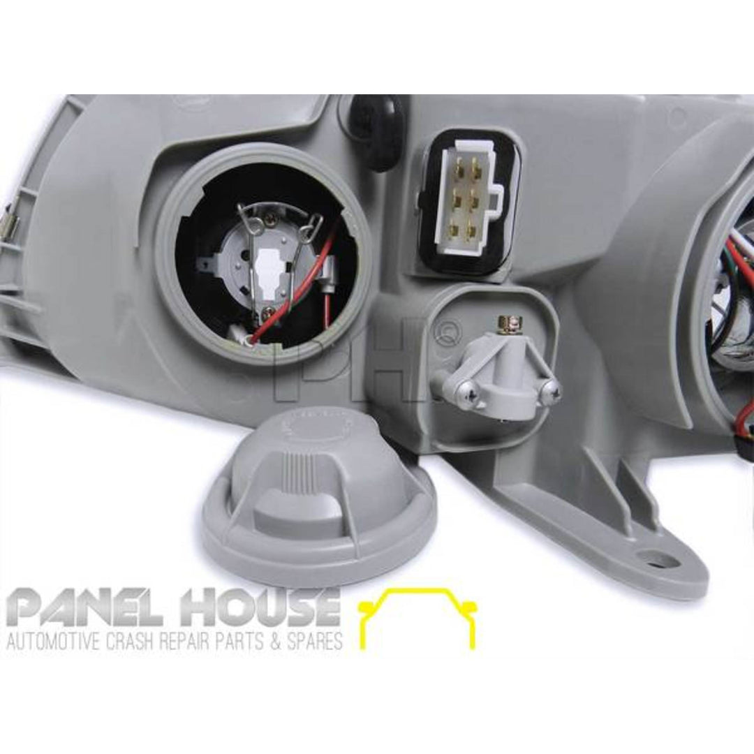 Headlight RIGHT fits Holden WH Statesman 1999 - 2003