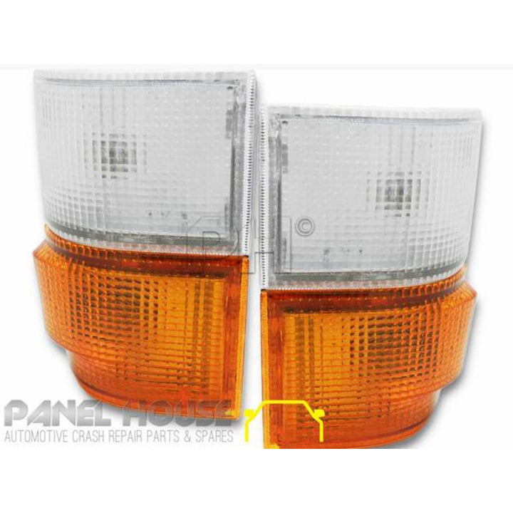 Corner Indicator Park Lights PAIR AMBER BOTTOM Lens Fits Toyota Hiace 1983 - 1985
