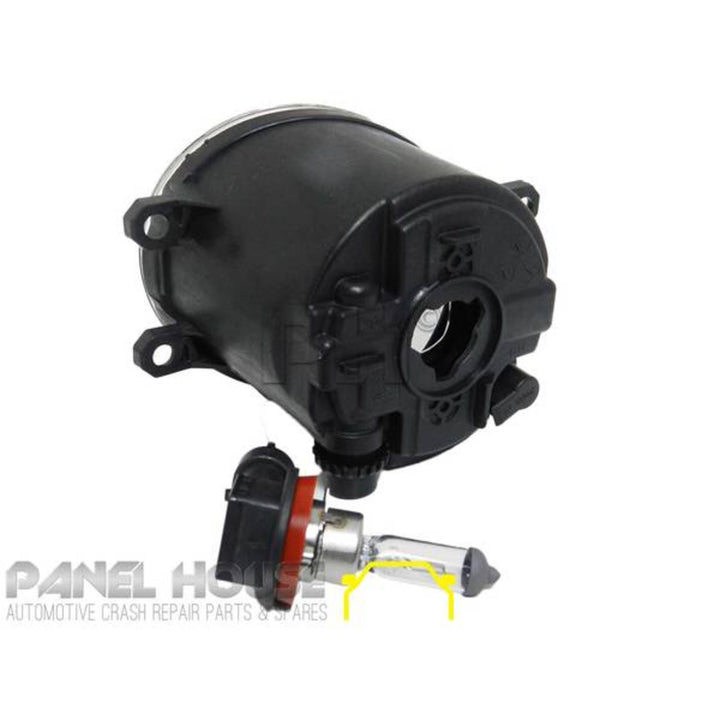 Fog Light + H11 Bulb RIGHT ADR NEW Fits Toyota TARAGO ACR50 08-