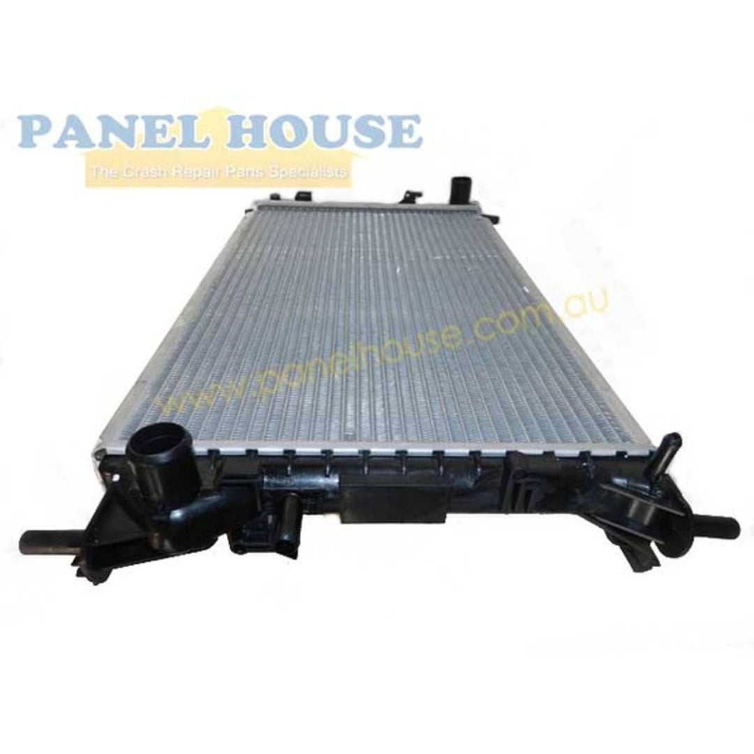 Radiator fits Ford Focus LR Sedan & Hatch 2002-2005