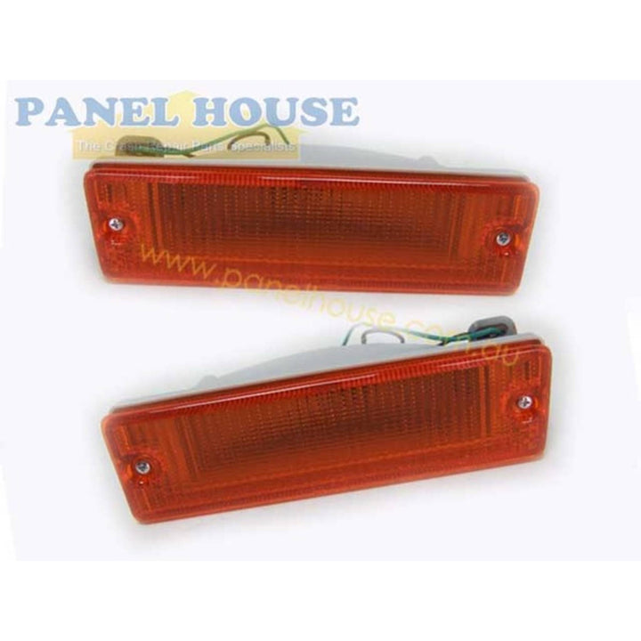 Front Bar Indicator Lights Blinkers PAIR fits Nissan Navara D21 1992-1997
