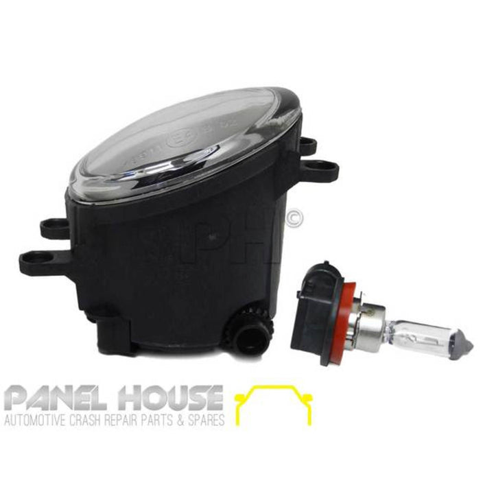Fog Light + H11 Bulb RIGHT ADR NEW Fits Toyota TARAGO ACR50 08-