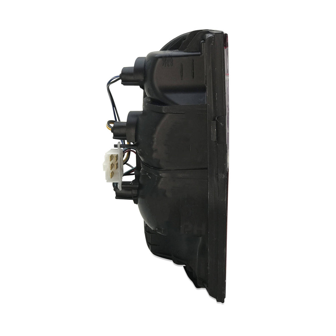 Tail Light RIGHT Fits Toyota Hilux Ute 1997 - 2001